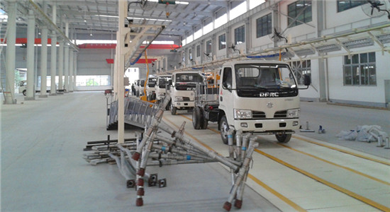 <a href=http://www.shptsti.com.cn/ssc target=_blank class=infotextkey>灑水車</a>圖片